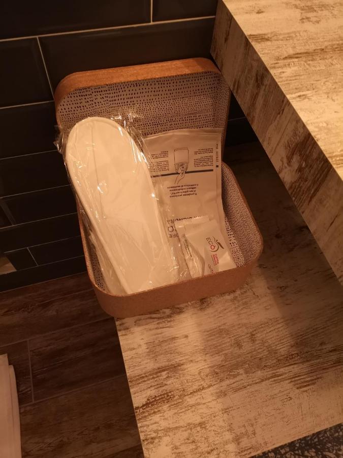 مبيت وإفطار كوزنسا Brutia Mom&Son المظهر الخارجي الصورة